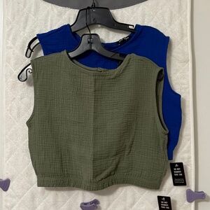 2 Express crew neck elastic waist crop tanks bundle